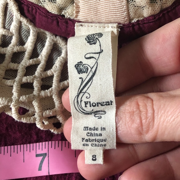 Burgundy Anthropologie dress size 8 - Picture 4 of 6